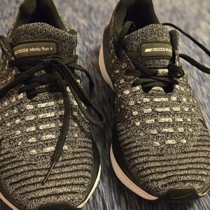 Nike Black and White Athletic Shoes with Knitted Upper